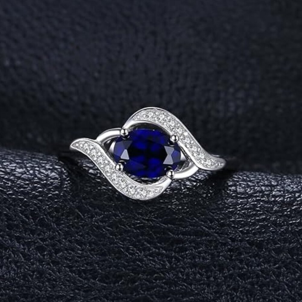 💙 Elegant Blue Sapphire Statement Ring 💍